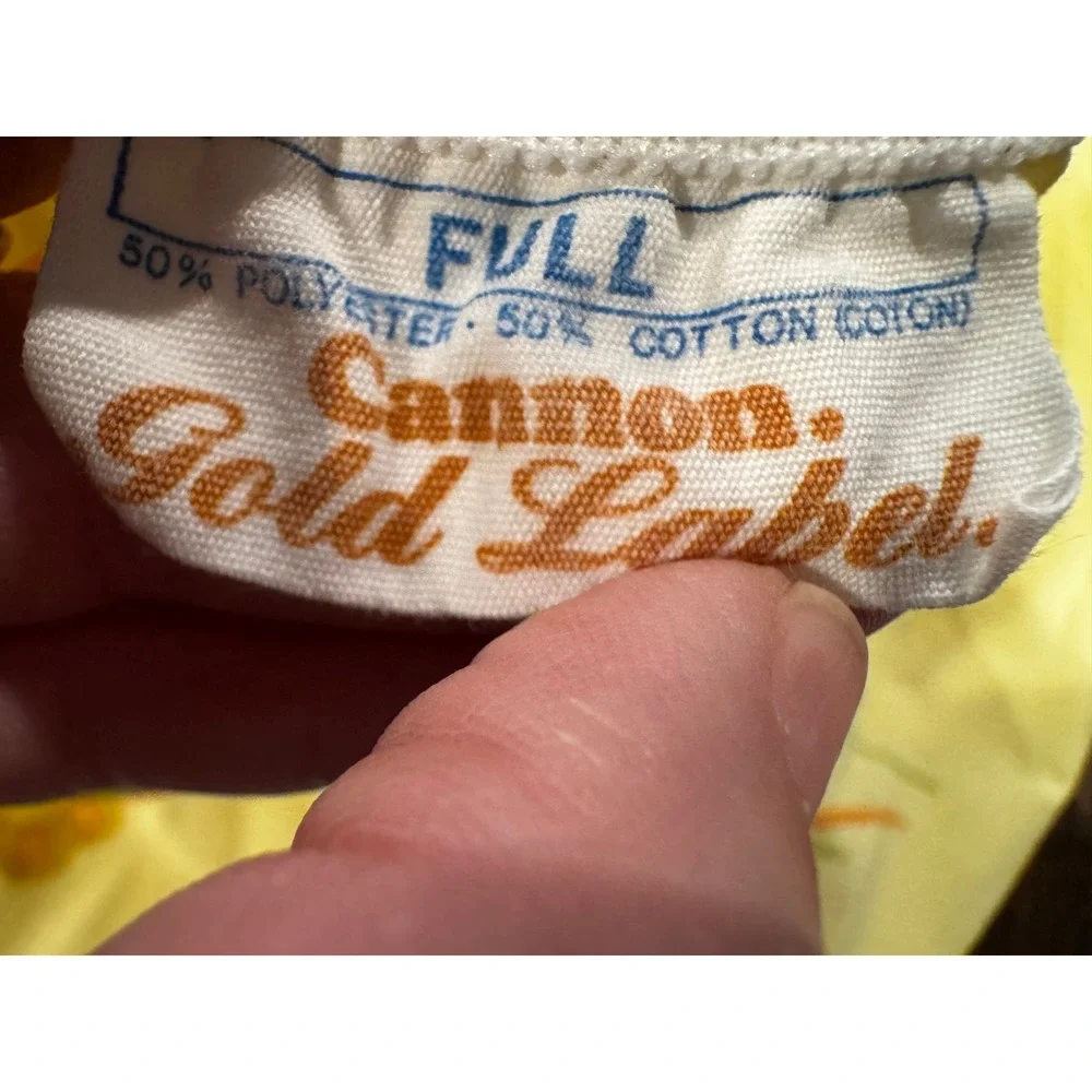 Cannon Flat Sheet Vintage FULL Yellow Butterfly Floral 70s 80s Percale fabric‎